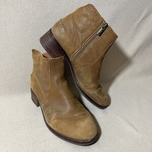 Women’s Lucky Brand Pedera Boot Brown Size 9M Western Ankle‎ Booties Equestrian